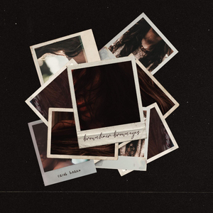 羞耻m字腿对镜自慰
